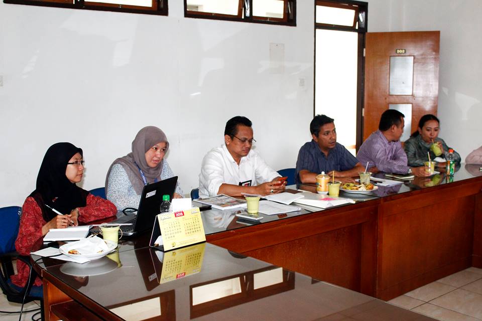 Rapat Monitoring dan Evaluasi