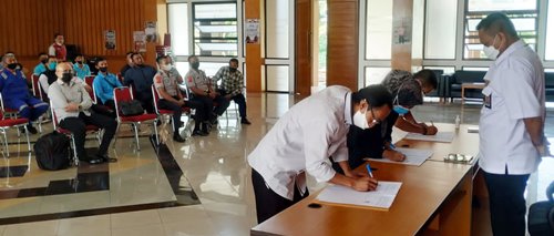 Penandatanganan SPK untuk PPNPN Puslatbang PKASN LAN Tahun Anggaran 2022