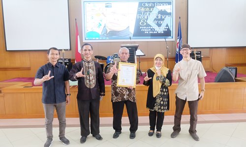 Pelepasan salah seorang pegawai Puslatbang PKASN LAN yang telah memasuki masa Purna Bhakti (Maman Suparman)