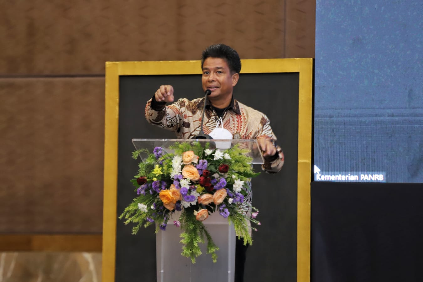 Pengukuran Indeks BerAKHLAK Menjadi Dasar Penentuan Target Kerja dan Kebijakan