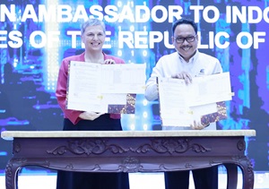 ANRI Menerima Arsip Statis Film Dokumenter “Pandit Nehru Vistis Indonesia” dari Kedutaan Besar Australia