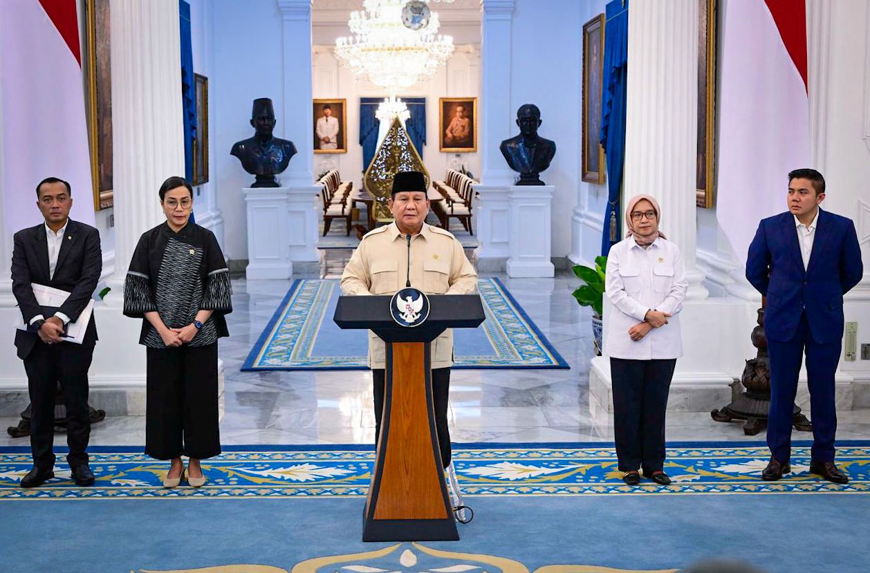 Presiden Prabowo Umumkan Pemberian THR dan Gaji Ke-13 Tahun 2025 Bagi ASN