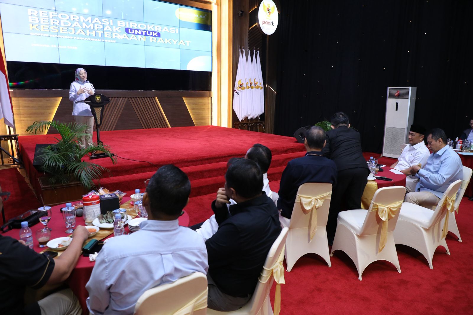 Coffee Morning Bersama Instansi Paguyuban, Menteri PANRB Konsolidasikan Grand Design Reformasi Birokrasi